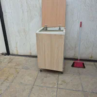میز فلزی دو کشابه مناسب برای منزل و کاربردهای دیگر