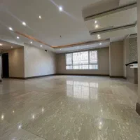139 متر 3 خواب/فول امکانات/غرق در نور