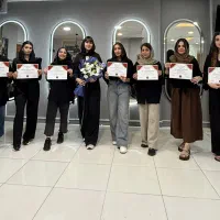 آموزش کاشت ناخن، کاشت ناخن، ناخنکار،مدرس ناخن