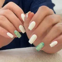 کاشت و ژلیش ناخن