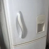 یخچال کاملاً سالم