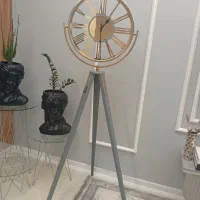 ساعت فروشی کاملا سالمه