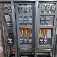 برق صنعتی(فروش و مونتاژ انواع تابلو برق)