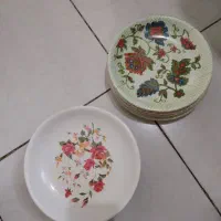 بشقاب قدیمی طرح گلدار  تمیز