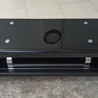 میز تلویزیون در حد نو