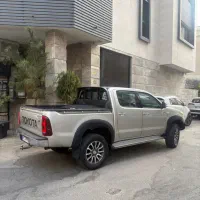 هایلوکس ۲۰۰۶ پابلند دنده ایی درجه یک