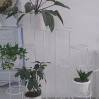 دو عدد استند گل فلزی کاملا سالم و تمیز