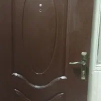 سه عدد درب ورودی سالم سالم