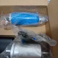 پمپ بنزین ۴۰۵ و سمند بیرون باک عظام ۳۱۳۸۰۰۷