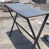 میز کار پایه فلزی