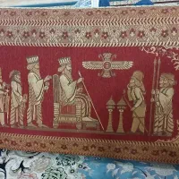 پشتی هخامنشی ومیزتلوزیون