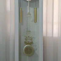 ساعت ایستاده سلطنتی رنگ سفید