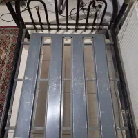 تخت یکنفره اهنی
