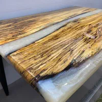 میز ناهارخوری چوب و رزین ۴ نفره فقط۲۰ میلیون