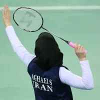 همبازی بدمینتون