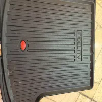 تعدادی کفپوش،کف پایی موکت صندوق سراتو ۲۰۶ فیدلیتی‌