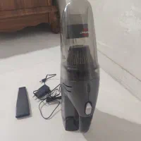 یک دستگاه جارو شارژی