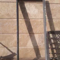 پنجره درب سرویس
