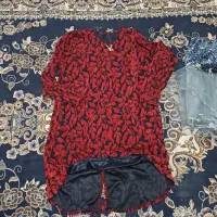 یه شومیز نو ولباس مجلسی بفروش میرسد