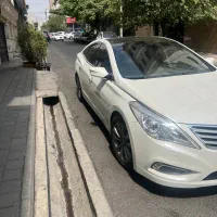 آزرا گرنجور ۲۰۱۳