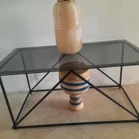 میز جلو مبلی. میز. میز عسلی