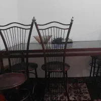 میز ناهار خوری فلزی