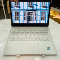 لپتاپ Surface Book2 پردازنده i5 نسل7 هارد سامسونگ