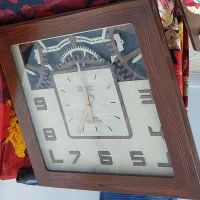 ساعت دیواری