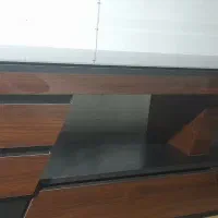 میز تلویزیون در حد نو
