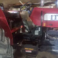 تراکتور و ادوات کشاورزی