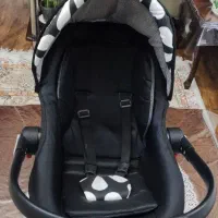 صندلی ماشین و کریر