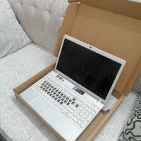لپ تاپ در حد نو رام 10 گیگ با موس