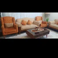 مبل راحتی ۷ نفره شرکتی بهمراه میز و عسلی سالم