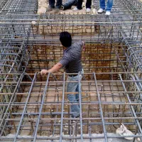 نیاز نیروی استاد کار آرماتور بندی  تیرچه بلوک وافل