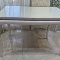 میز ناهارخوری ۴ نفره بدون صندلی