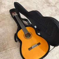 Yamaha C80 گیتار