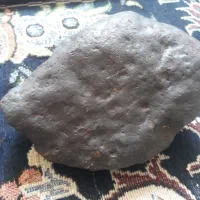 یک عدد شهاب سنگ اصلی به فروش میرسد