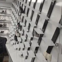 استند دیواری و رومیزی فروشگاه کفش