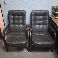 صندلی انتظار و اداری