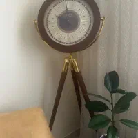 ساعت ایستاده