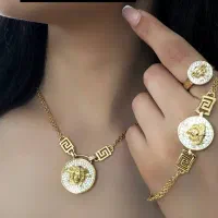 با ما زیبای را تجربه خواهید کرد