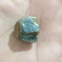یاقوت کبود خام