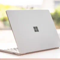 سرفیس laptop