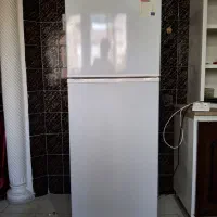 یخچال مدیا در حد نو