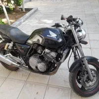 هوندا سی بی 400