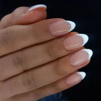 آموزش ناخن و مانیکور  در ۵ جلسه