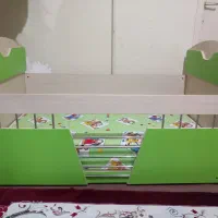تخت خواب بچه در حد نو