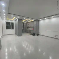 مغازه جای شلوغ برای ساندویچی