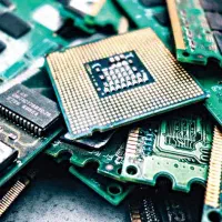 خرید ضایعات کامپیوتری و موبایل