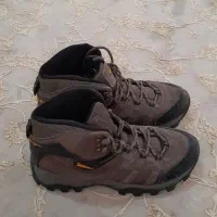 کفش کوه نوردی اسپرندی معاوضه با تسبیح